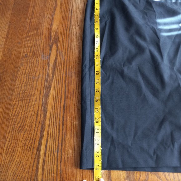 NWT Theory Navy Wool Pencil Skirt Size 10 Career Office Capsule Work Classic - Picture 11 of 15